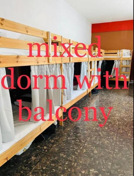 Noer Hostel Lárnaka Kültér fotó
